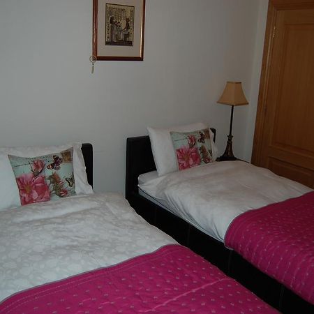 Lomond Castle Apartment Balloch Bilik gambar
