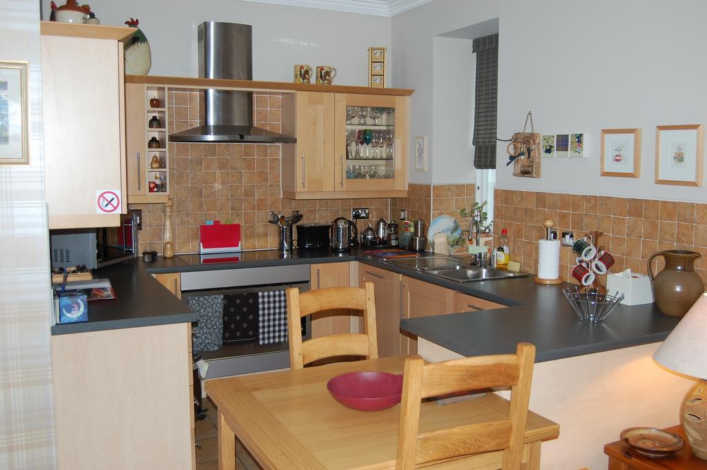 Lomond Castle Apartment Balloch Bilik gambar